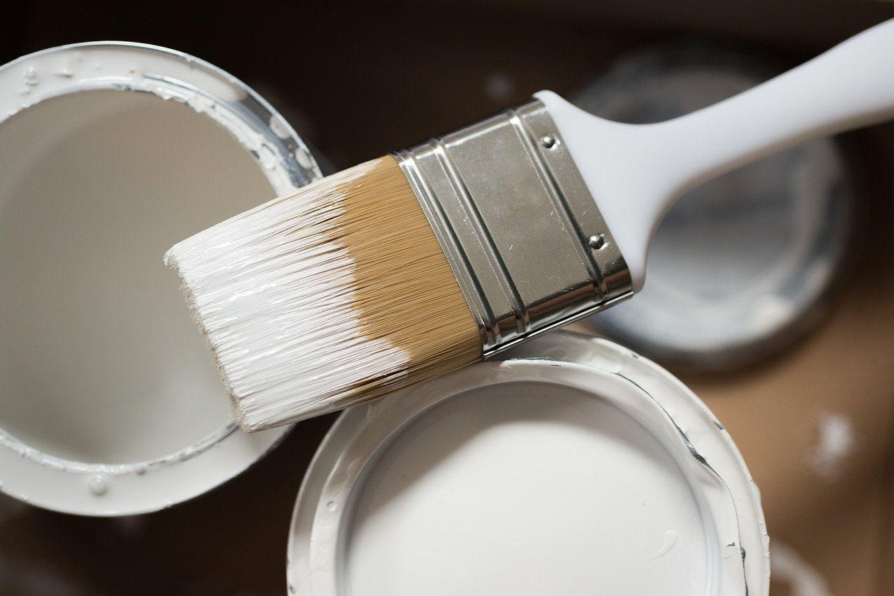 remodeling a room with new paint