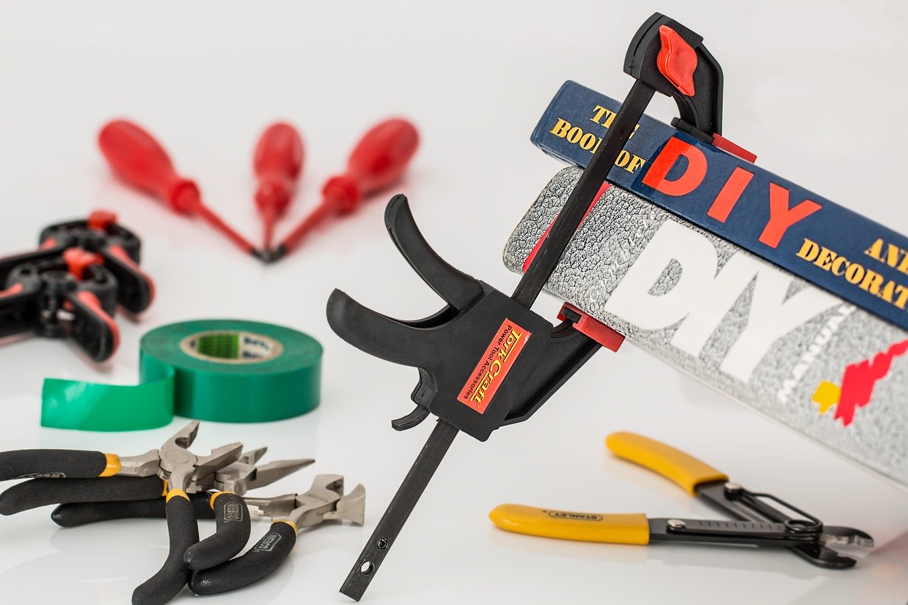 diy home improvement sign and tools