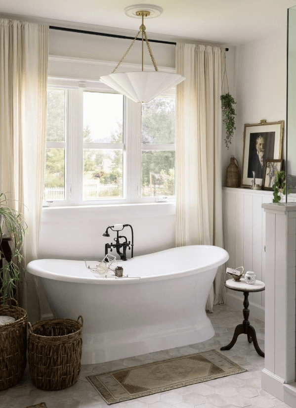 home desgn trends 2025 bathroom remodeling